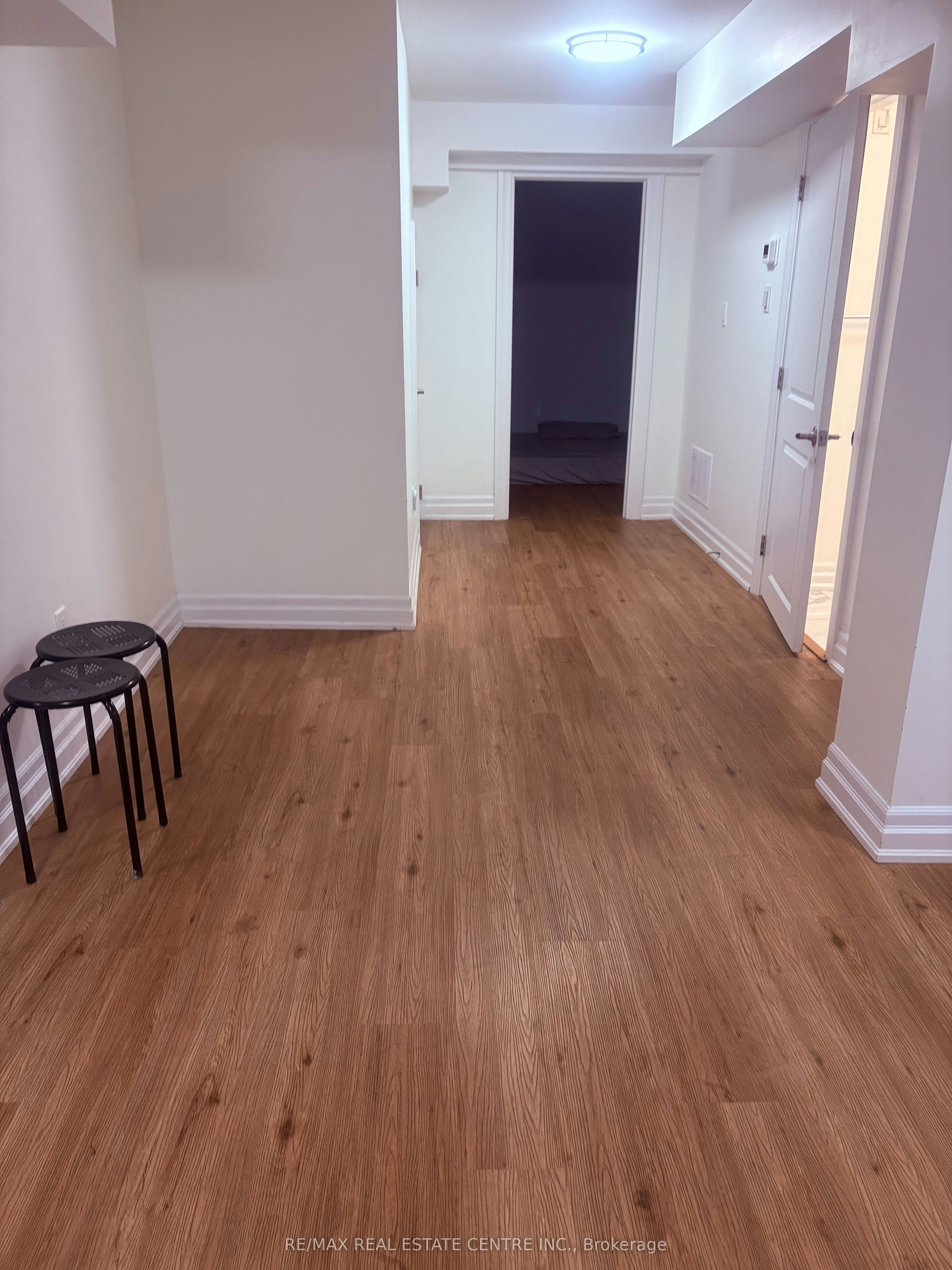 4 Continental Road W, Brampton, ON, L7A 2H5 - 5