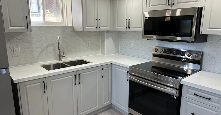 1316 Kaniv Street, Oakville, ON, L6M 5R3 - 3