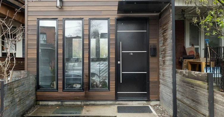 225 Wallace Avenue, Toronto, ON, M6H 1V5