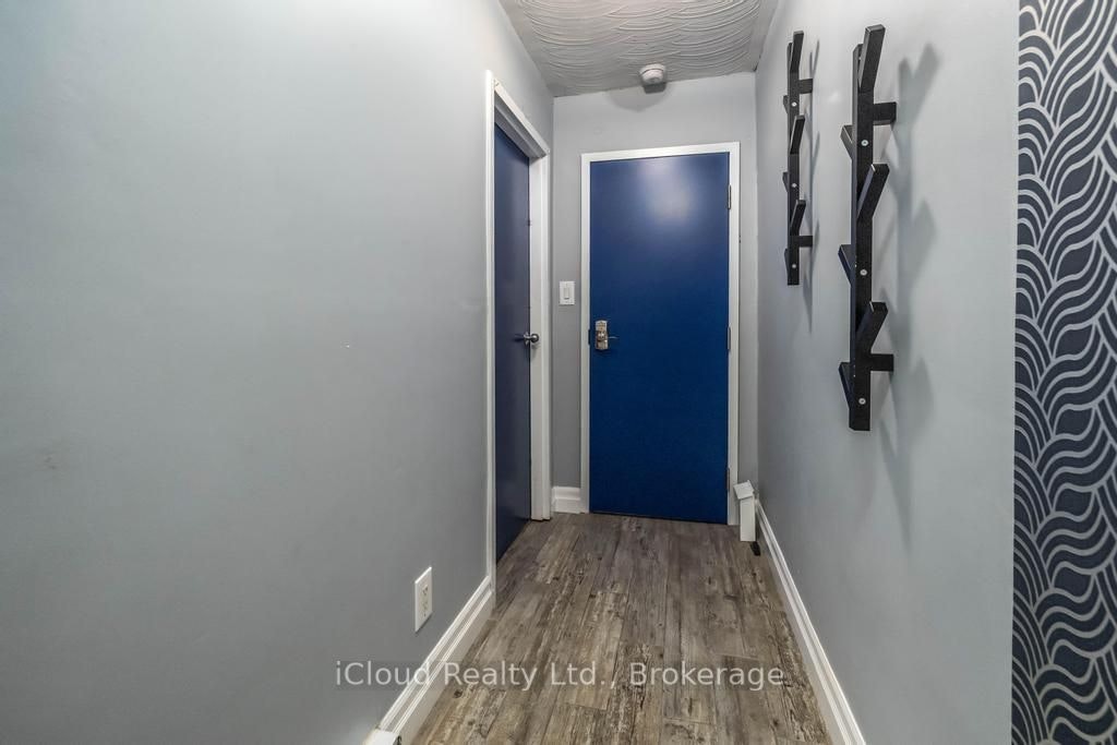 225 Wallace Avenue, Toronto, ON, M6H 1V5 - 4
