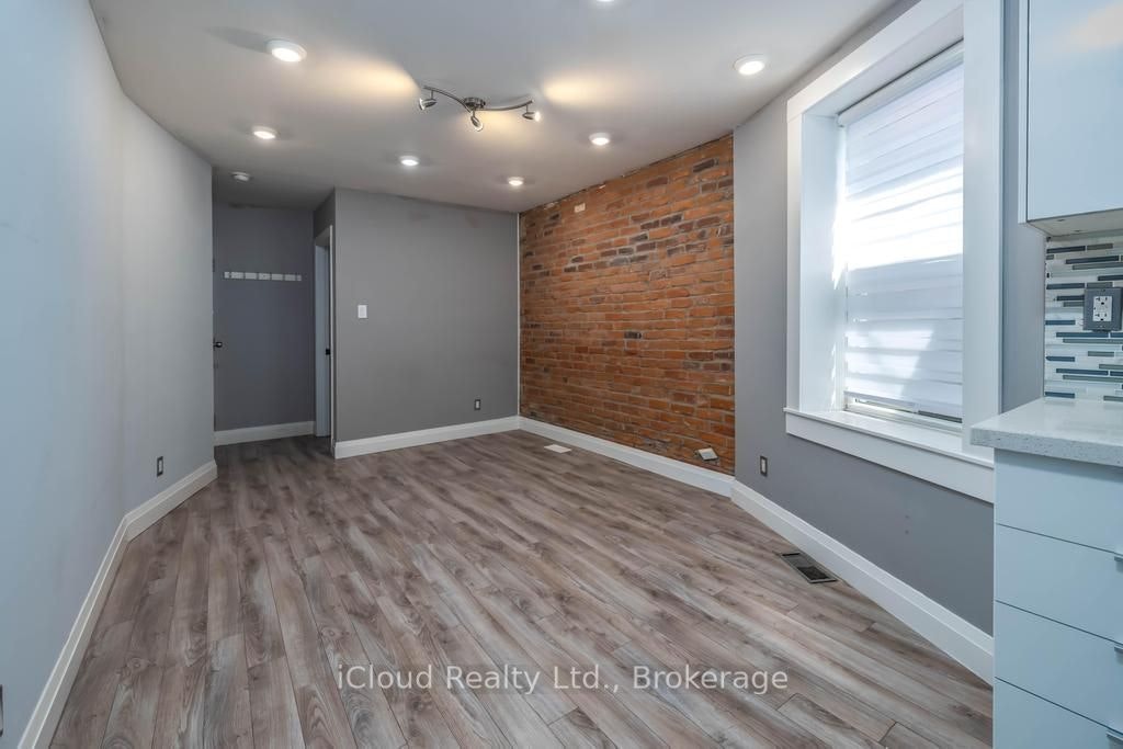 225 Wallace Avenue, Toronto, ON, M6H 1V5 - 6