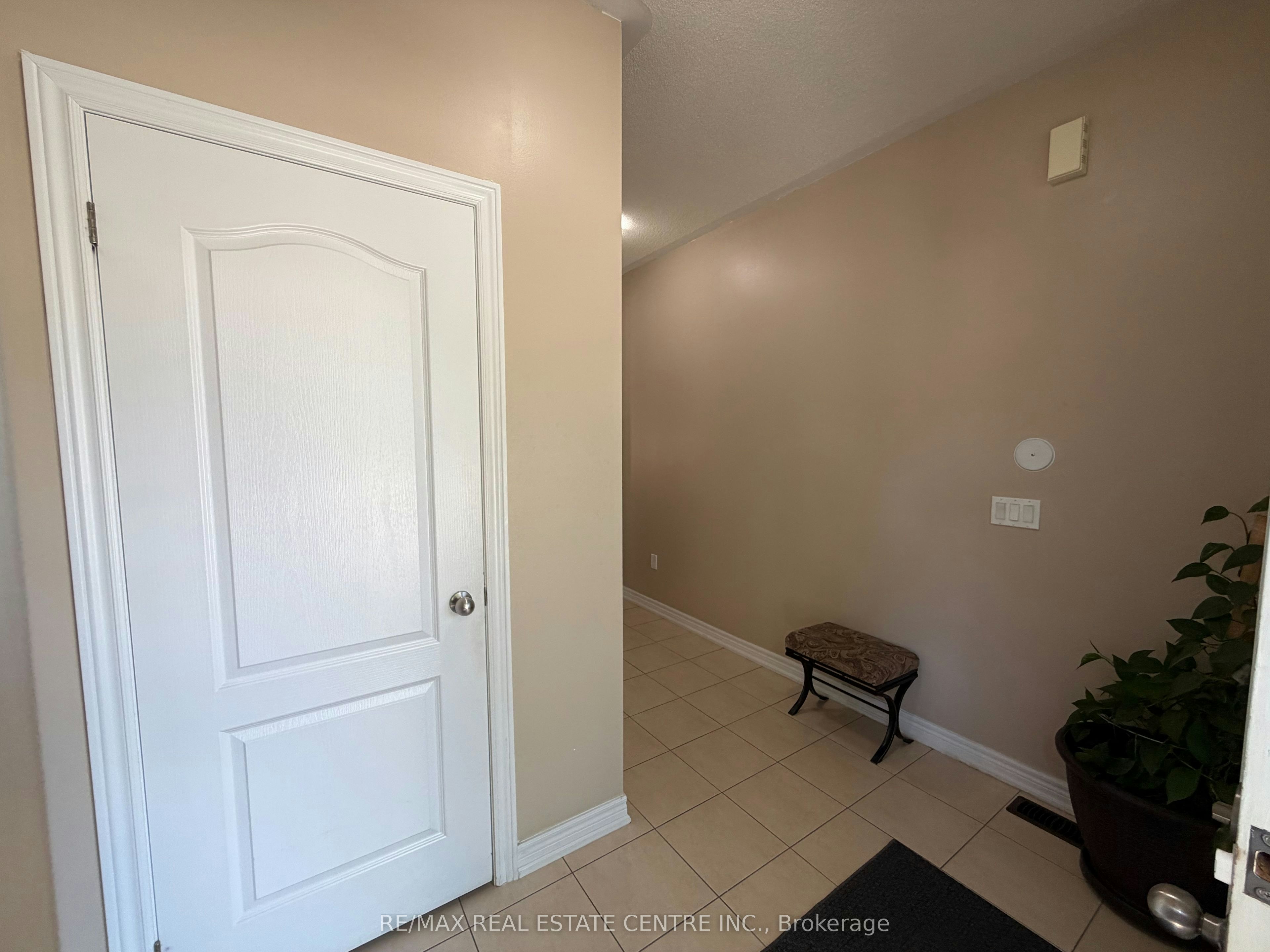 14 Twistleton Street, Caledon, ON, L7C 3V6 - 3