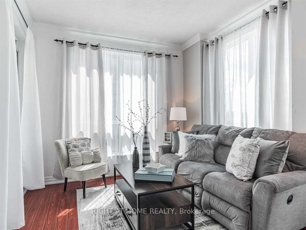 207-2087 Lake Shore Boulevard W, Toronto, ON, M8V 4G3 - 8