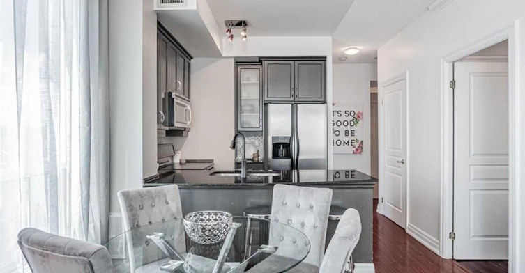 207-2087 Lake Shore Boulevard W, Toronto, ON, M8V 4G3 - 9