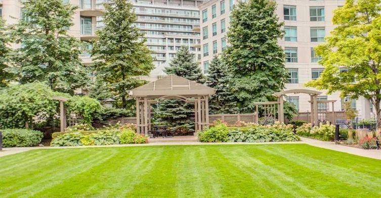 207-2087 Lake Shore Boulevard W, Toronto, ON, M8V 4G3 - 23