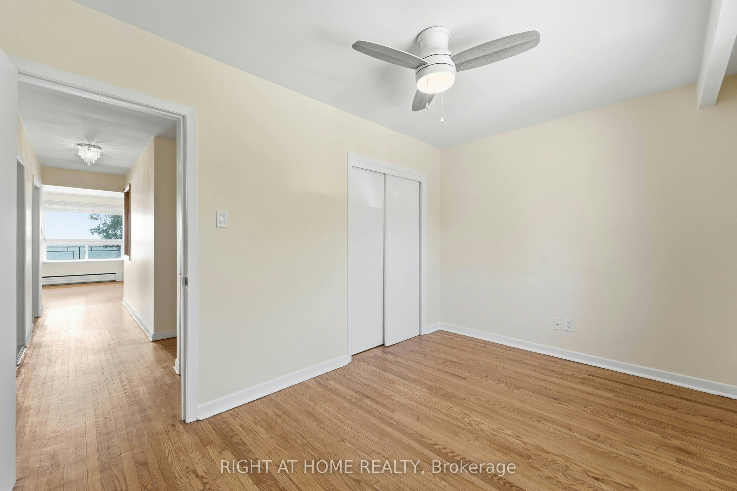3 Carlis Place, Mississauga, ON, L5G 1A8 - 16