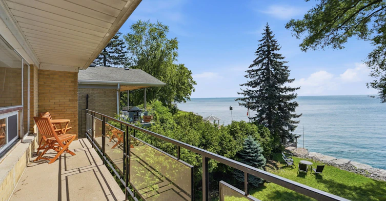 3 Carlis Place, Mississauga, ON, L5G 1A8