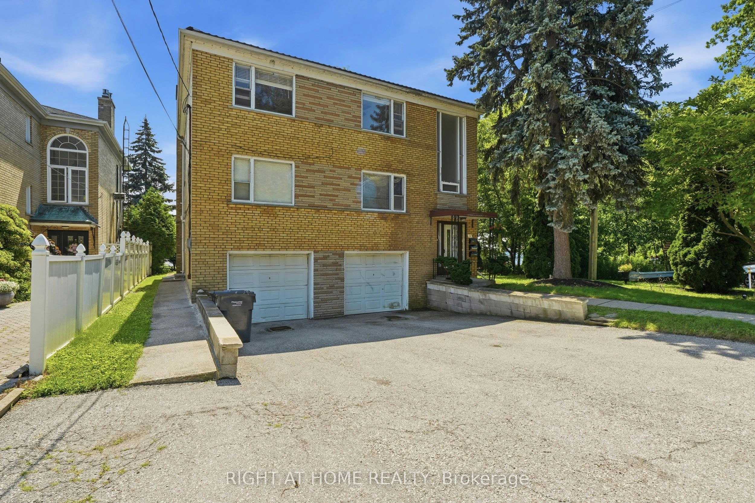 3 Carlis Place, Mississauga, ON, L5G 1A8 - 4