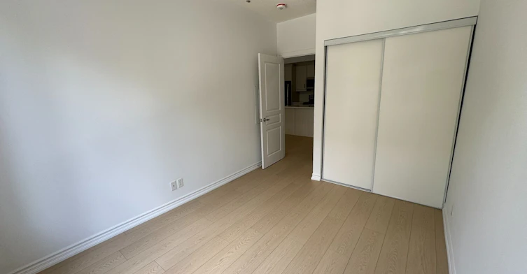 10-90 Eastwood Park Gardens, Toronto, ON, M8W 0B2 - 9