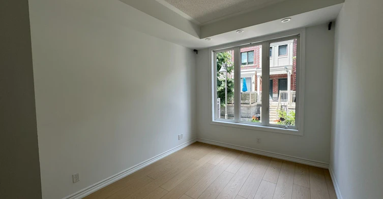 10-90 Eastwood Park Gardens, Toronto, ON, M8W 0B2 - 6