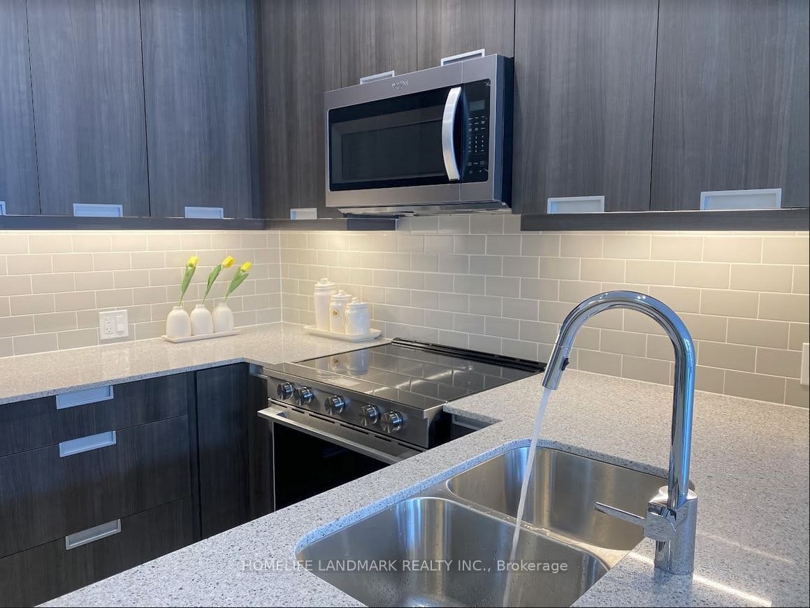 A2-65 Watergarden Drive, Mississauga, ON, L5R 0G9 - 11