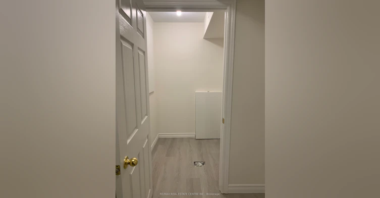 Lower-54 Victor Large Way, Orangeville, ON, L9W 0B6 - 16