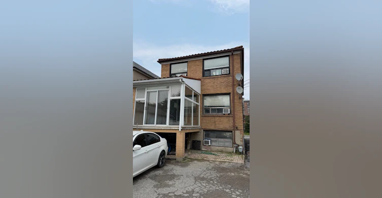 2-108 Kirknewton Road, Toronto, ON, M6E 3Y2 - 22