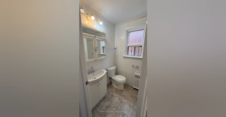 2-108 Kirknewton Road, Toronto, ON, M6E 3Y2 - 20
