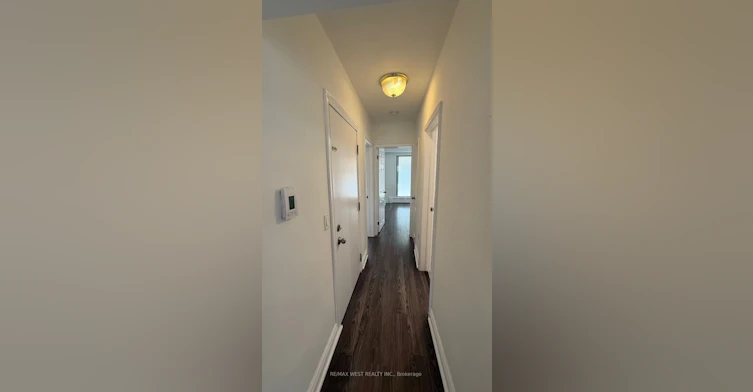 2-108 Kirknewton Road, Toronto, ON, M6E 3Y2 - 12