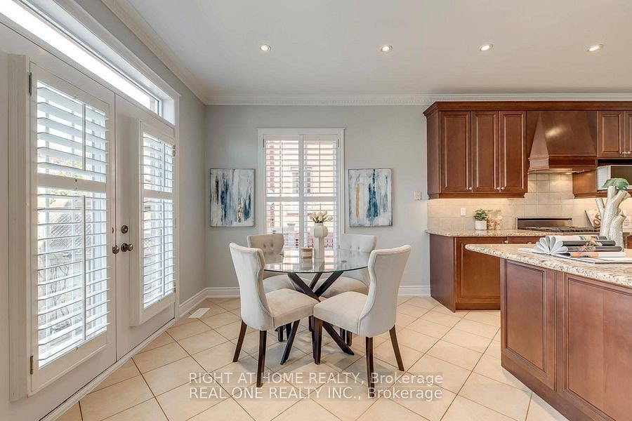 96 Spring Azure Crescent, Oakville, ON, L6L 6V8 - 18