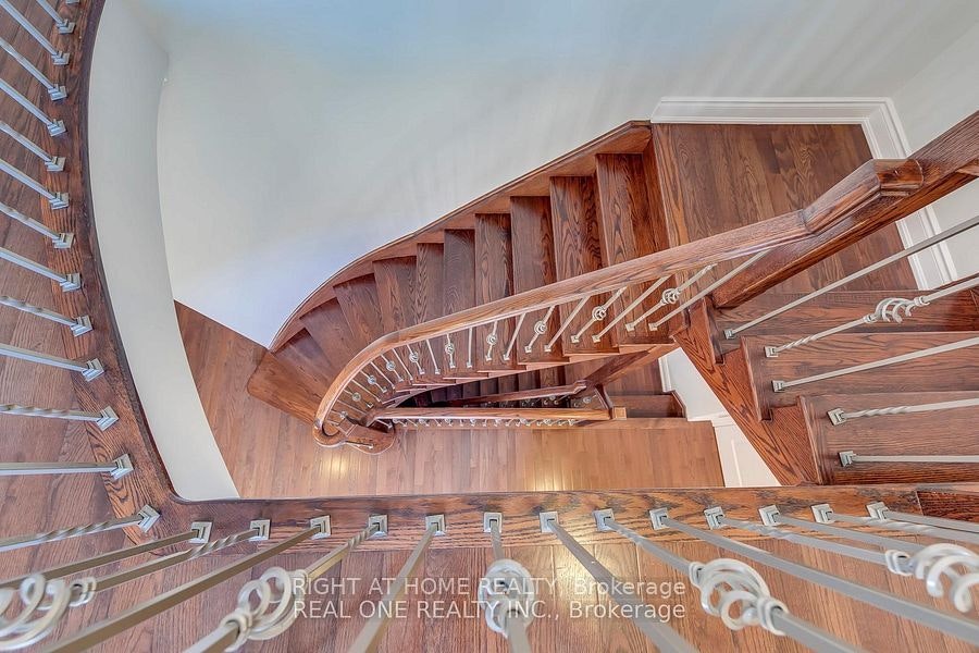 96 Spring Azure Crescent, Oakville, ON, L6L 6V8 - 25