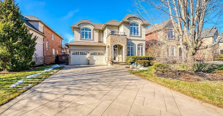 96 Spring Azure Crescent, Oakville, ON, L6L 6V8 - 2