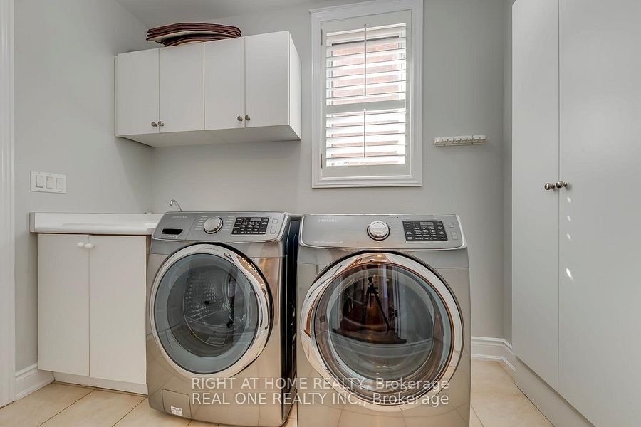 96 Spring Azure Crescent, Oakville, ON, L6L 6V8 - 23