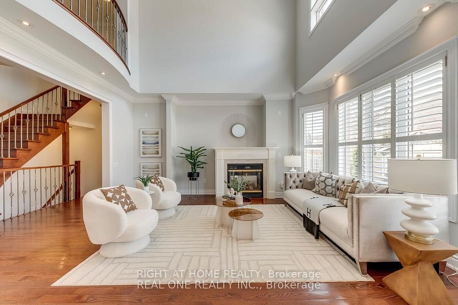 96 Spring Azure Crescent, Oakville, ON, L6L 6V8 - 8