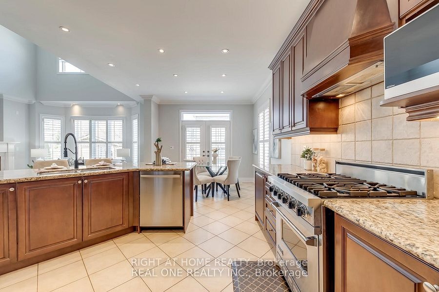 96 Spring Azure Crescent, Oakville, ON, L6L 6V8 - 15