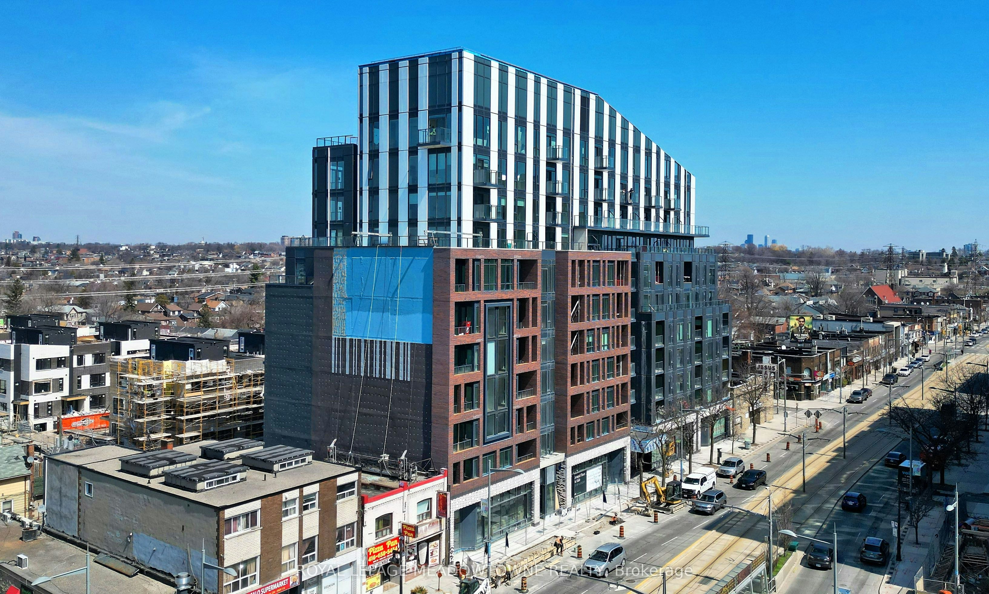 712-1808 St. Clair Avenue W, Toronto, ON, M6N 1J5