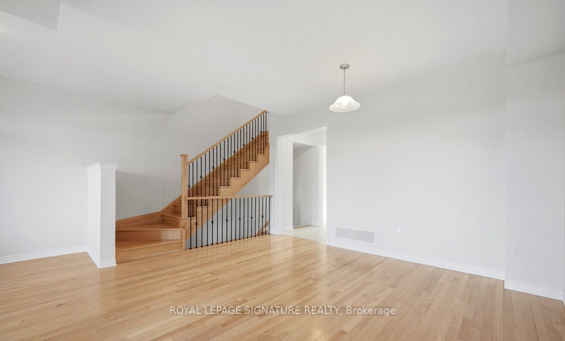 3030 George Savage Avenue, Oakville, ON, L6M 0Z1 - 2