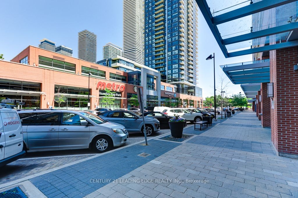 PH08-2200 Lake Shore Boulevard W, Toronto, ON, M8V 1A4 - 3
