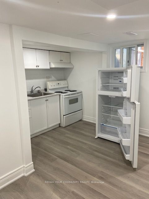 Basement-504 Caledonia Road, Toronto, ON, M6E 4V2 - 3