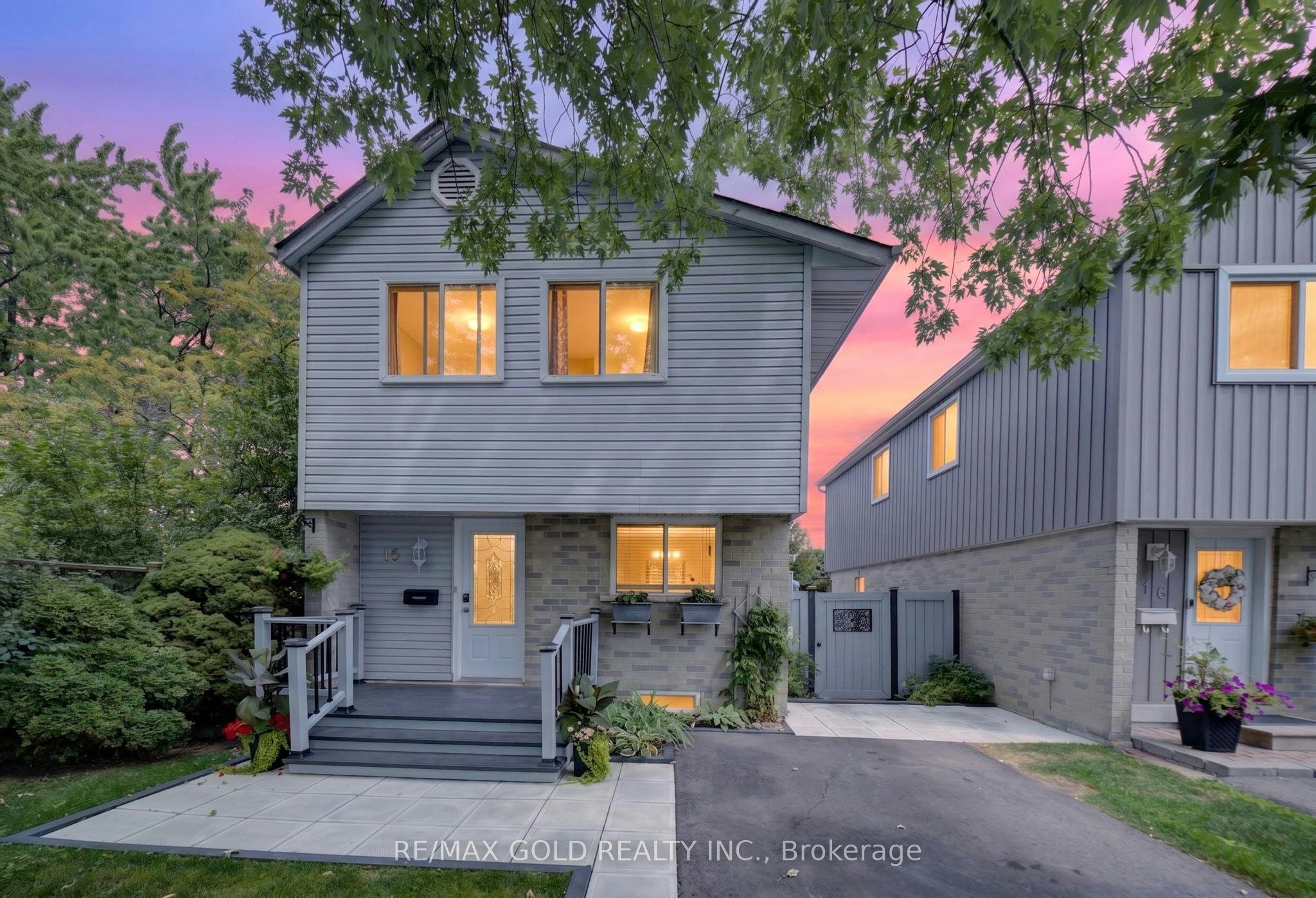 15 Jackman Drive, Brampton, ON, L6S 2L7