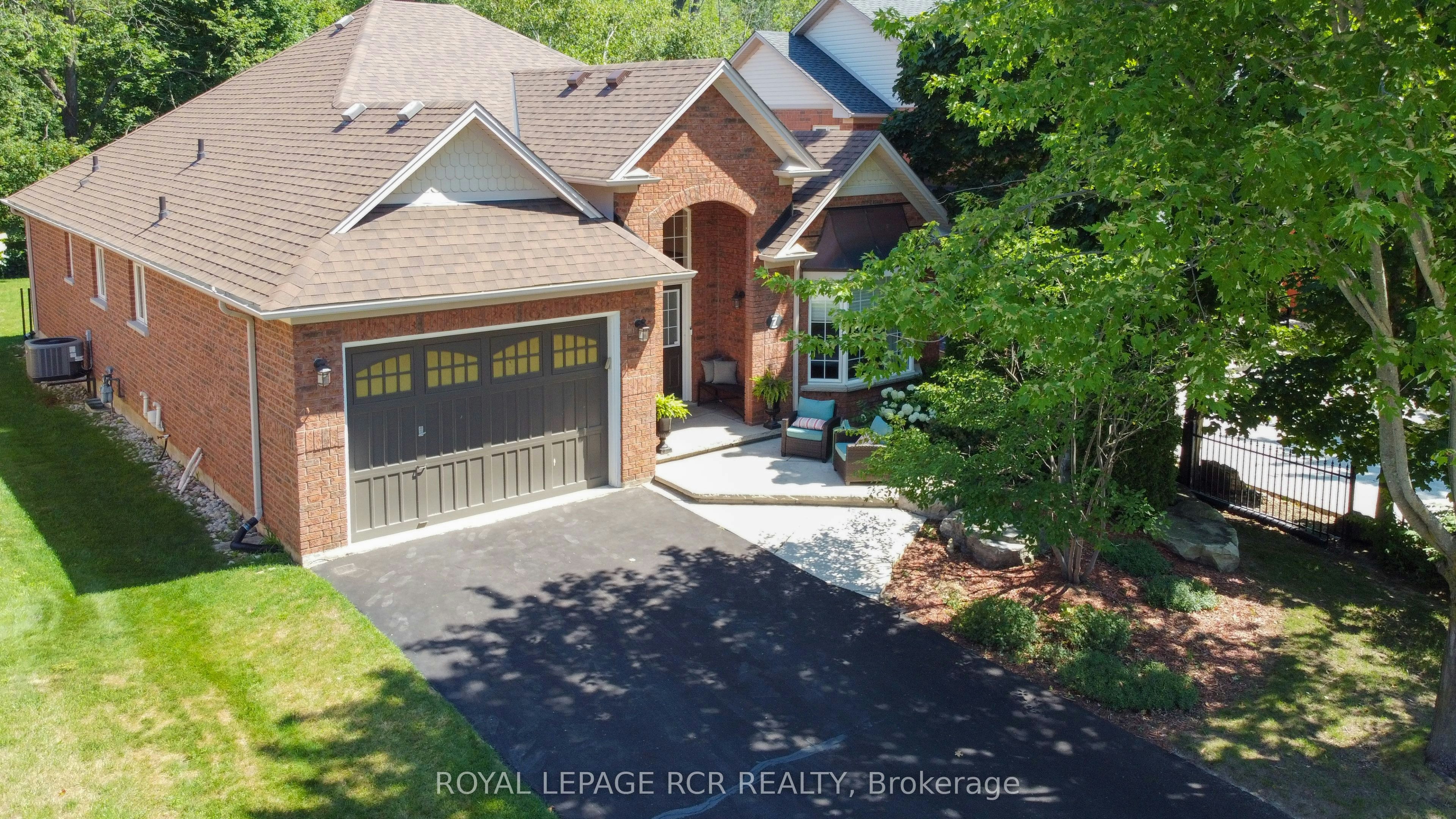 7 Putney Road, Caledon, ON, L7C 1R4