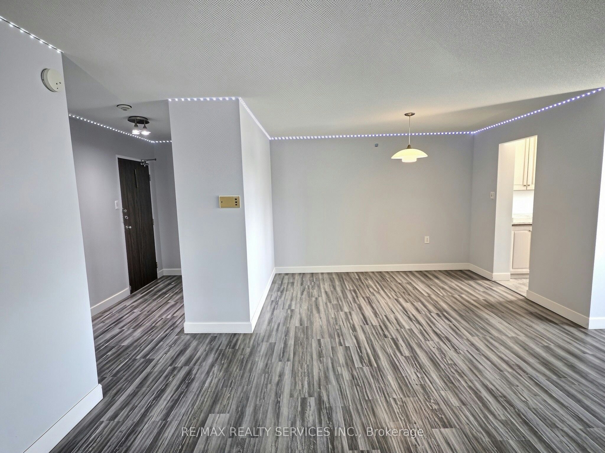 1812-18 Knightsbridge Road, Brampton, ON, L6T 3X5 - 7