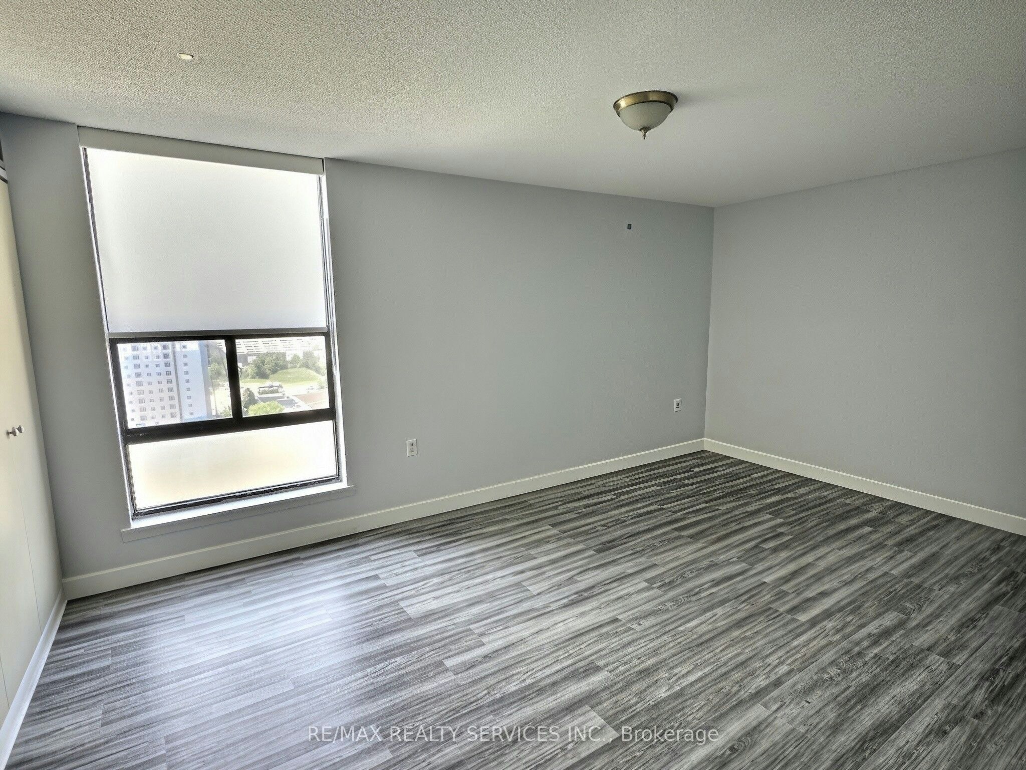 1812-18 Knightsbridge Road, Brampton, ON, L6T 3X5 - 15