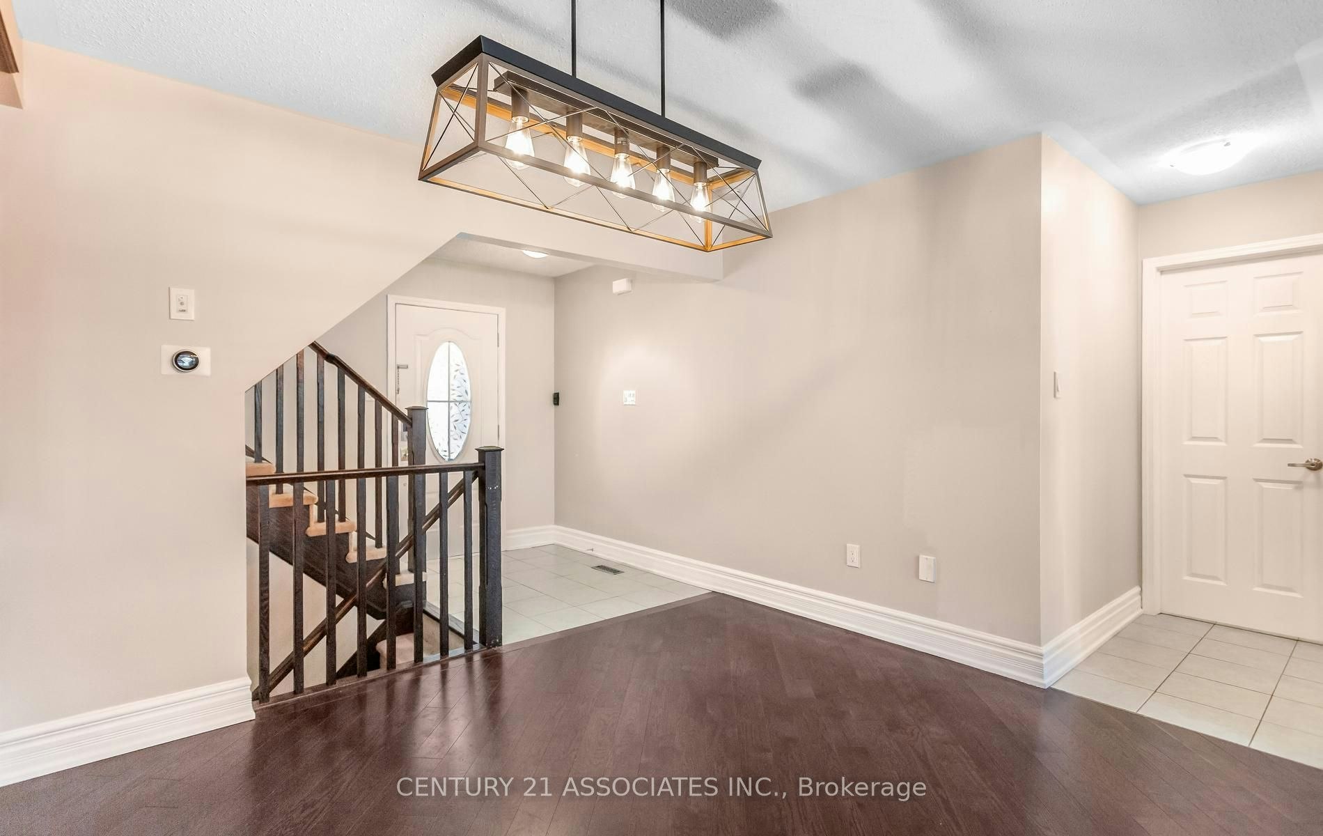 362 Cavanagh Lane, Milton, ON, L9T 8J9 - 9