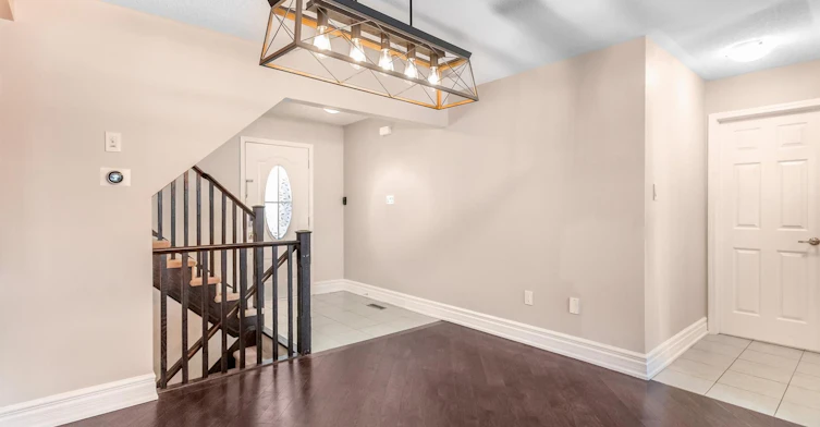 362 Cavanagh Lane, Milton, ON, L9T 8J9 - 9