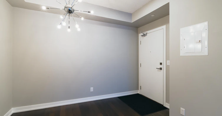 4611-4011 Brickstone Mews, Mississauga, ON, L5B 0G3 - 2