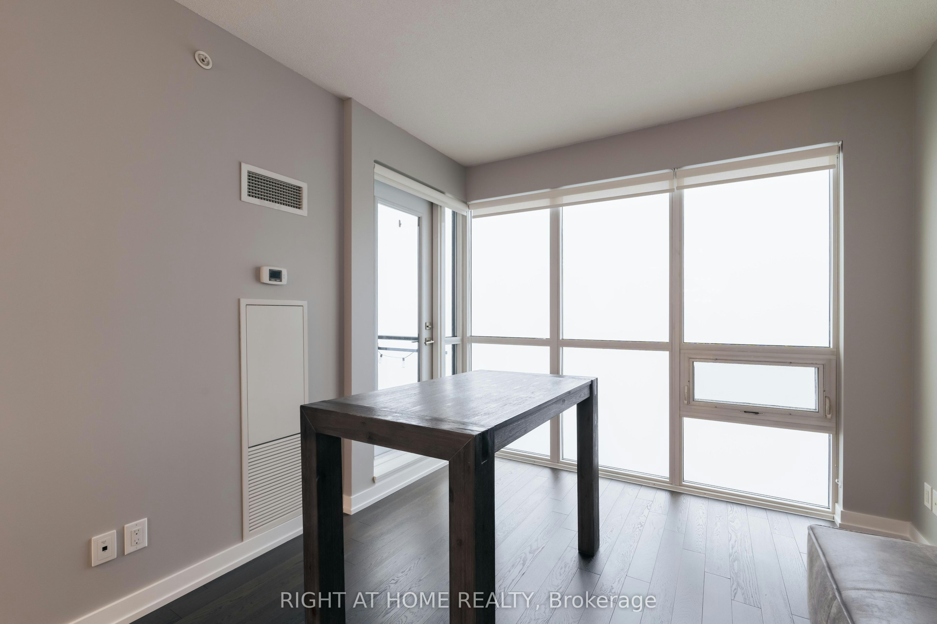 4611-4011 Brickstone Mews, Mississauga, ON, L5B 0G3 - 7