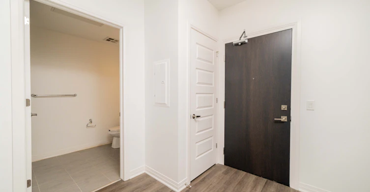 216-102 Grovewood Common, Oakville, ON, L6H 0X2 - 8