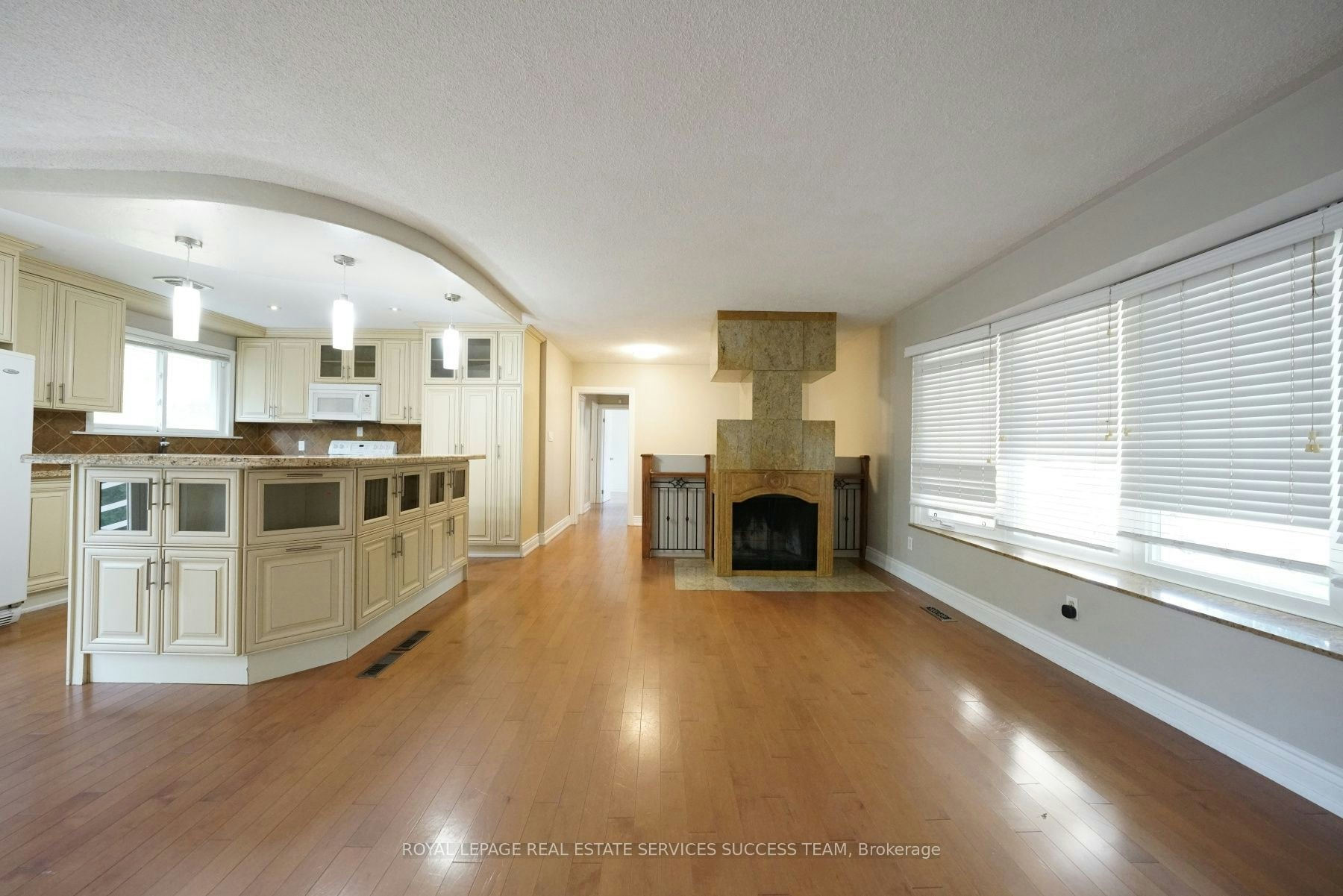 1195 Holton Heights Drive, Oakville, ON, L6H 2E6 - 10