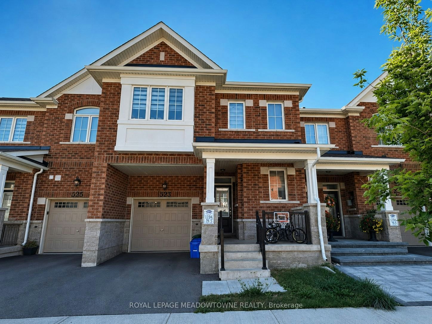 523 Bellflower Court, Milton, ON, L9E 1W5