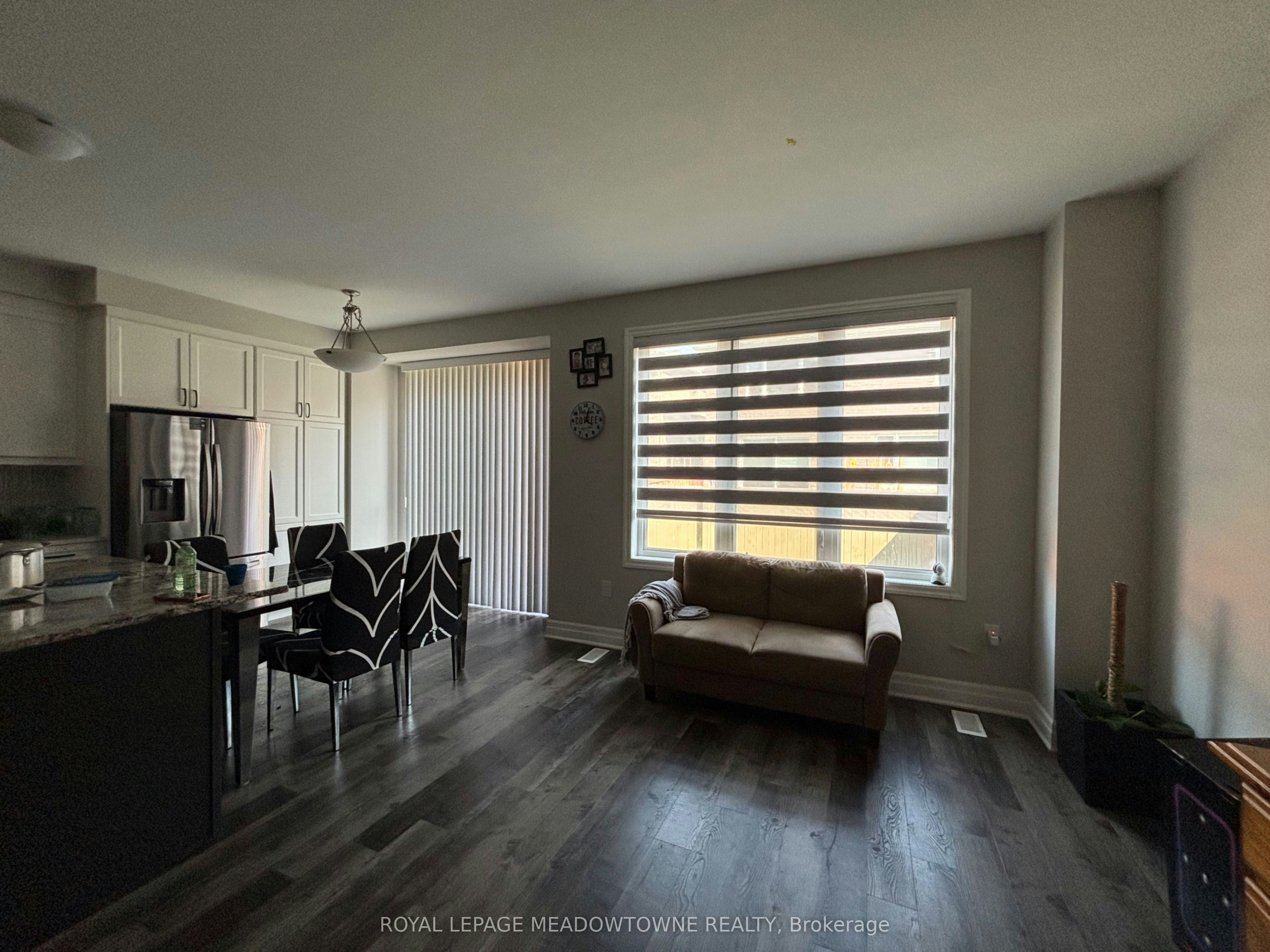 523 Bellflower Court, Milton, ON, L9E 1W5 - 3