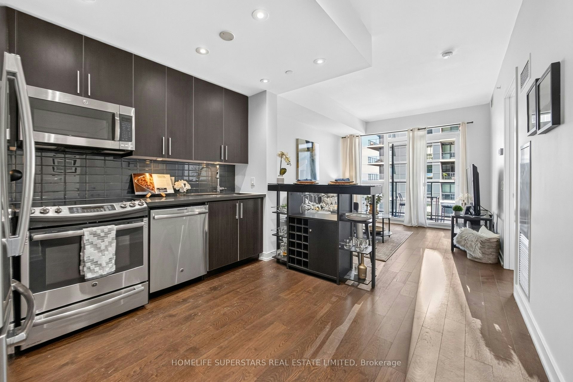 4107-2212 Lake Shore Boulevard W, Toronto, ON, M8V 0C2