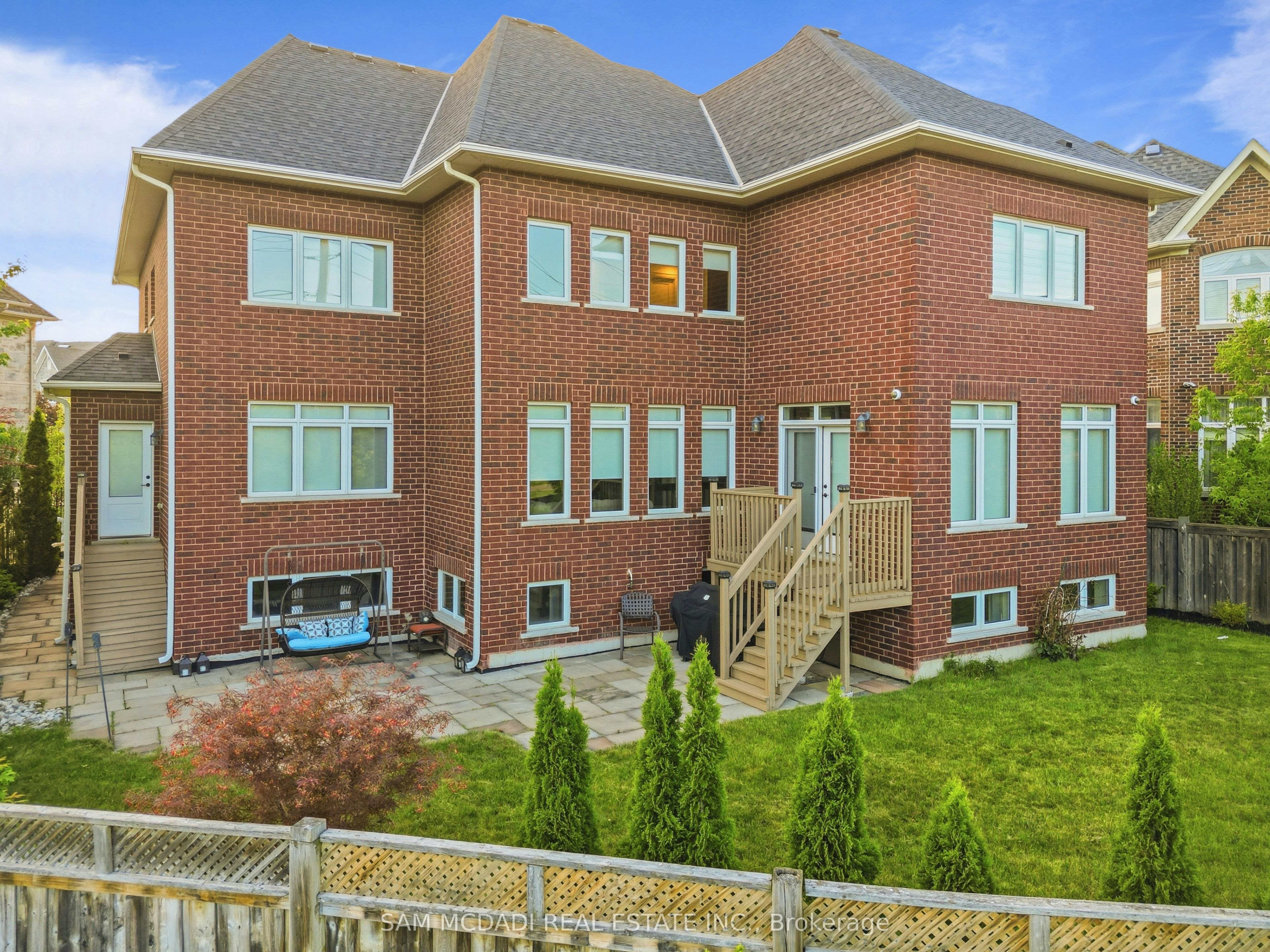 BSMT-962 Fredonia Drive, Mississauga, ON, L5C 2W4 - 12