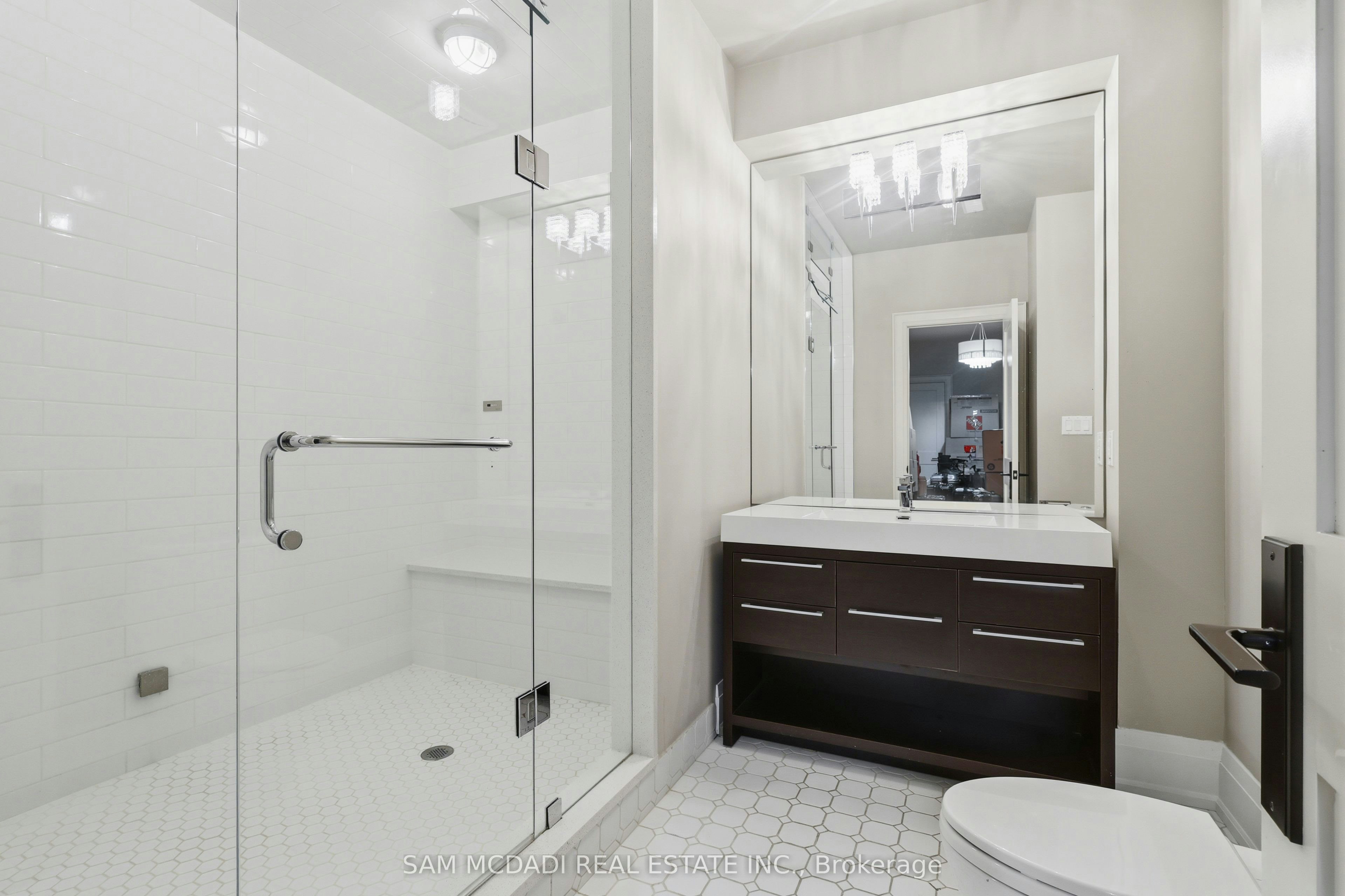 BSMT-962 Fredonia Drive, Mississauga, ON, L5C 2W4 - 10