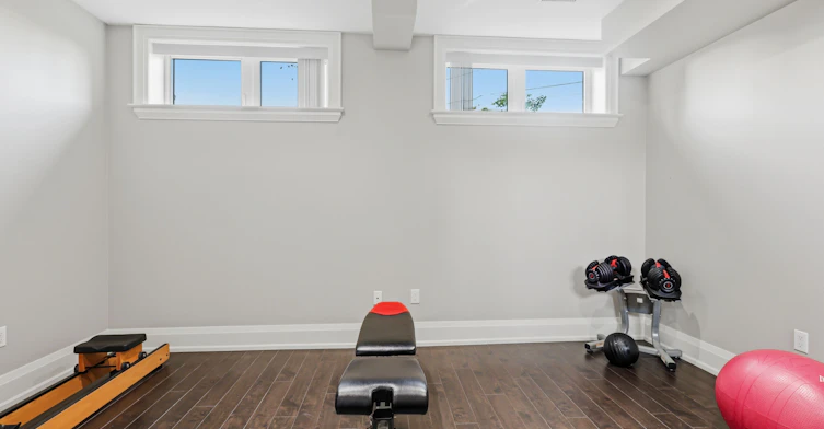 BSMT-962 Fredonia Drive, Mississauga, ON, L5C 2W4 - 8
