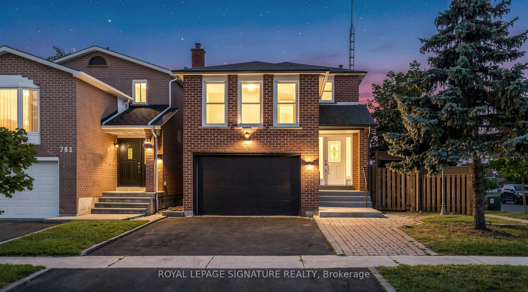 784 Galloway Crescent, Mississauga, ON, L5C 3T9