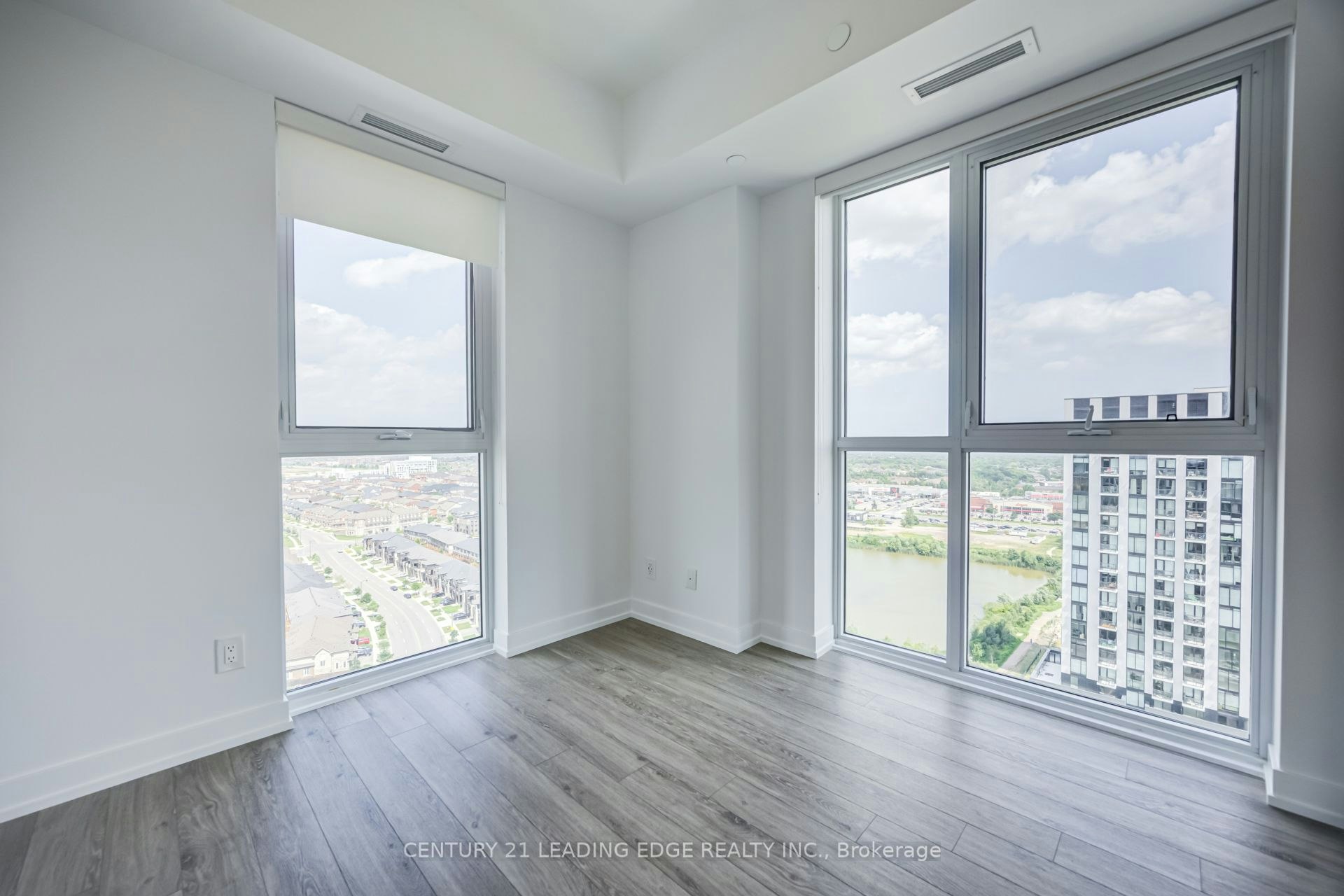 2002-335 Wheat Boom Drive, Oakville, ON, L6H 7Y1 - 13