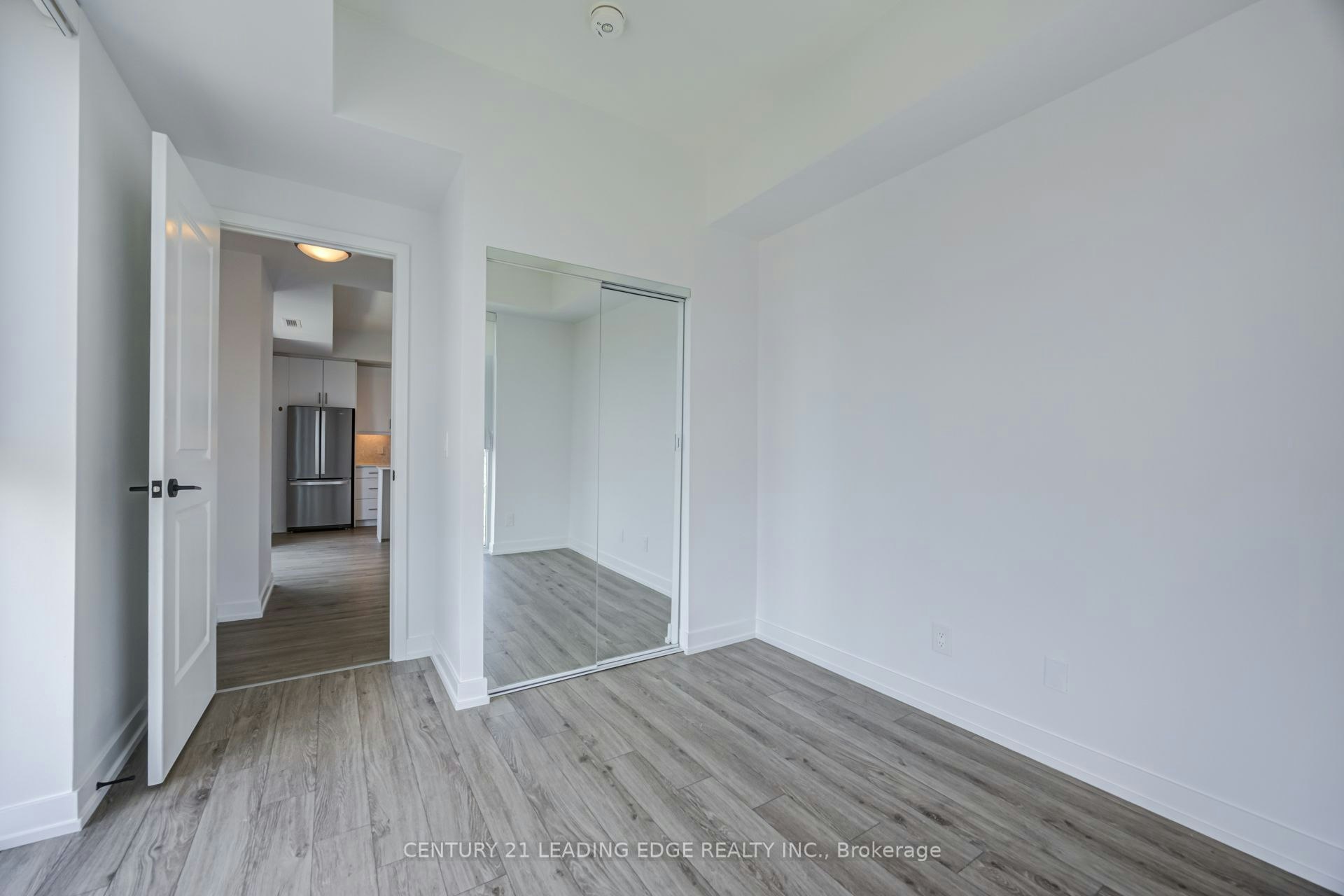2002-335 Wheat Boom Drive, Oakville, ON, L6H 7Y1 - 14