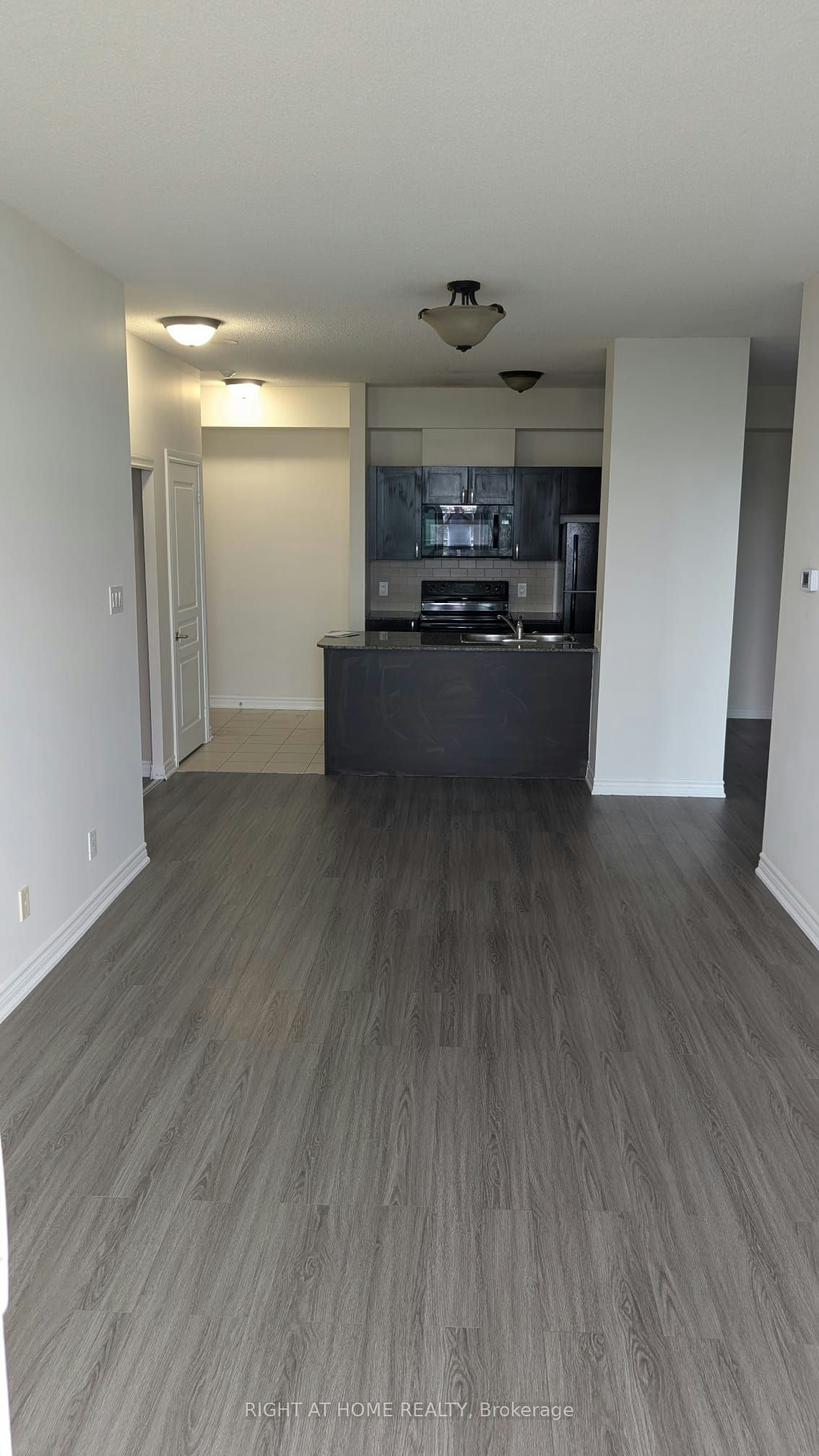 601-3525 Kariya Drive, Mississauga, ON, L5B 0C2 - 4