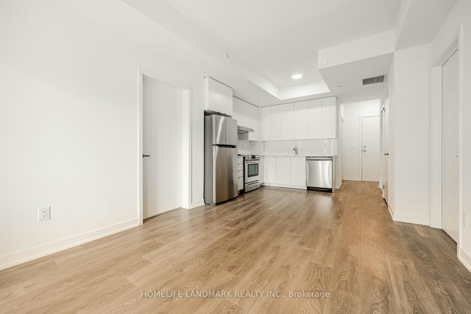 201-120 Canon Jackson Drive, Toronto, ON, M6M 0B8 - 15
